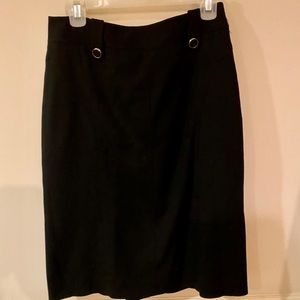 Classic Black Skirt - Ann Taylor - size 6